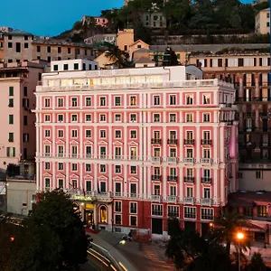 Отель Grand Savoia *****