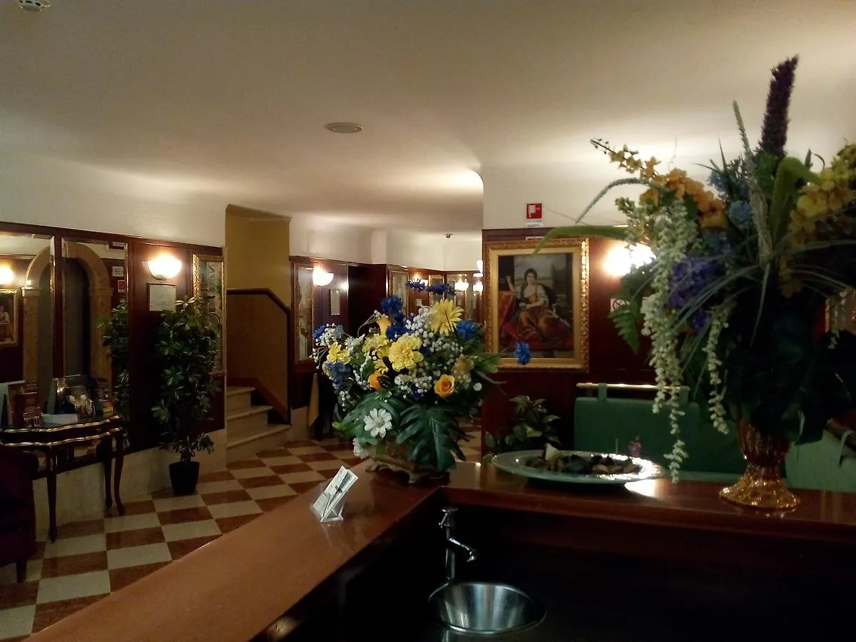 Hotel Diana Venice 3*,  Italy
